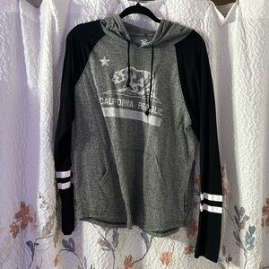 3/$20 BUNDLE - California Hoodie